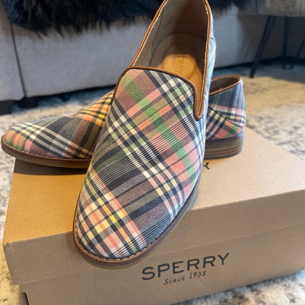 Sperry Seaport Levy in Spring Plaid